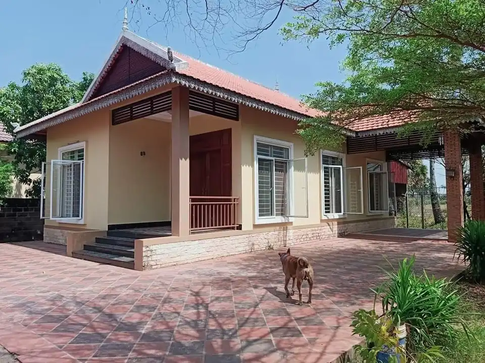 2 bed villa for rent kampot