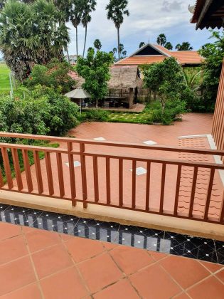 bed villa for rent kampot huge garden gazebo  per month