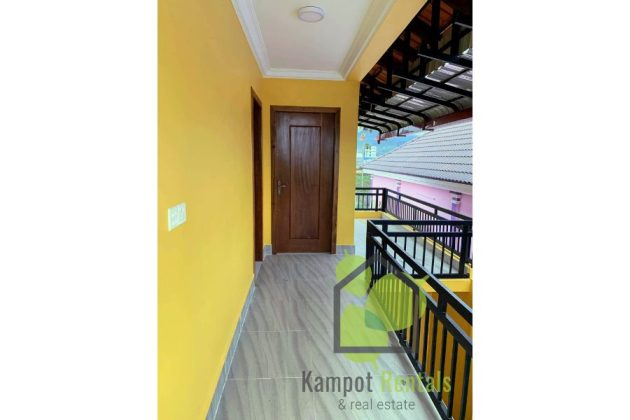 upstairs - house for rent Kampot