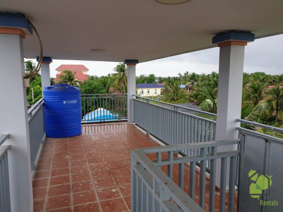 6 Bedroom house - Large living & kitchen area - Roof terrace Kampot